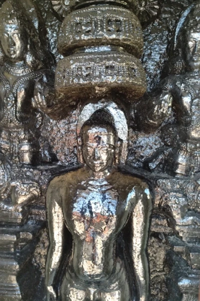 ತೊರೆದು ನಿಂತವನ ಮುಂದೆ ...ತೆರೆದು ನಿಂತವರು.