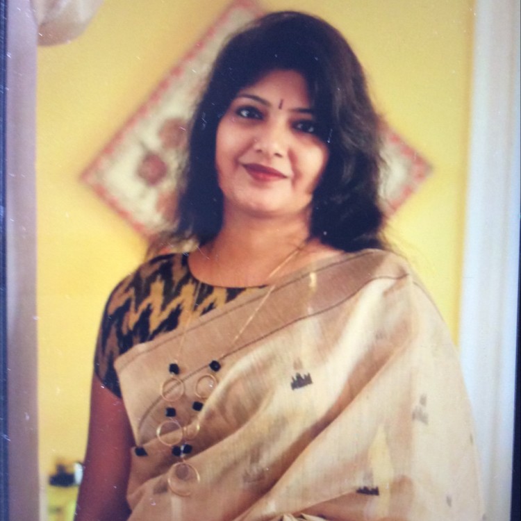 মৃন্ময়ী