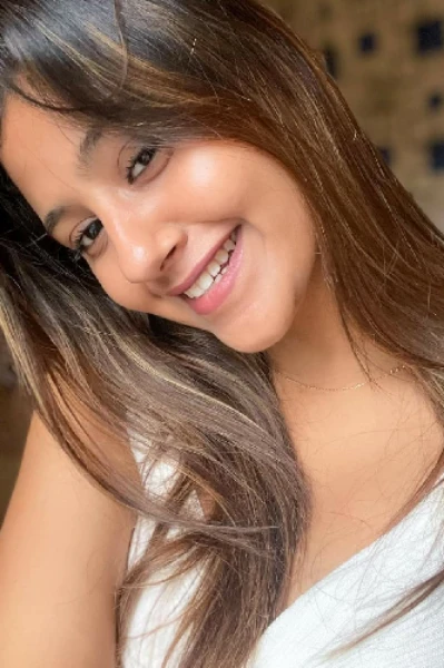 तेरे हुस्न पर शायरी लिखूं