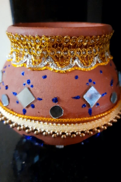 નવરાત્રી ના ગરબા - ગરબી અને રાસ