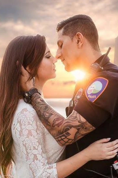 मेरी मोहब्बत मेरा जुनून