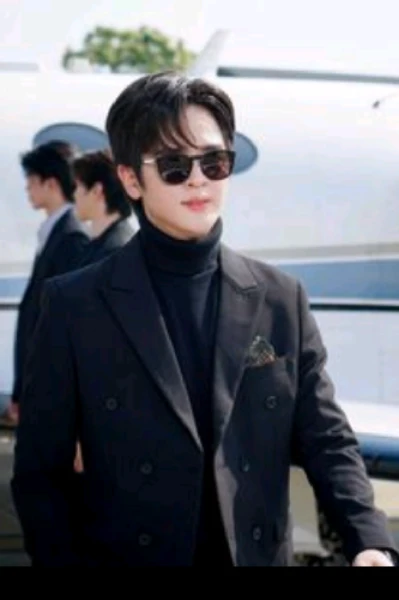 The Master of world
(Mafia Boss)