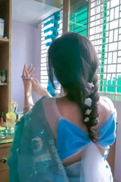 অরুণরাঙা প্রেম