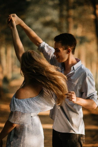 तुझं माझं जमेना पण तुझ्या वाचून करमेना