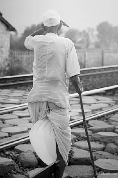 गोष्ट एका"म्हाताऱ्या"ची