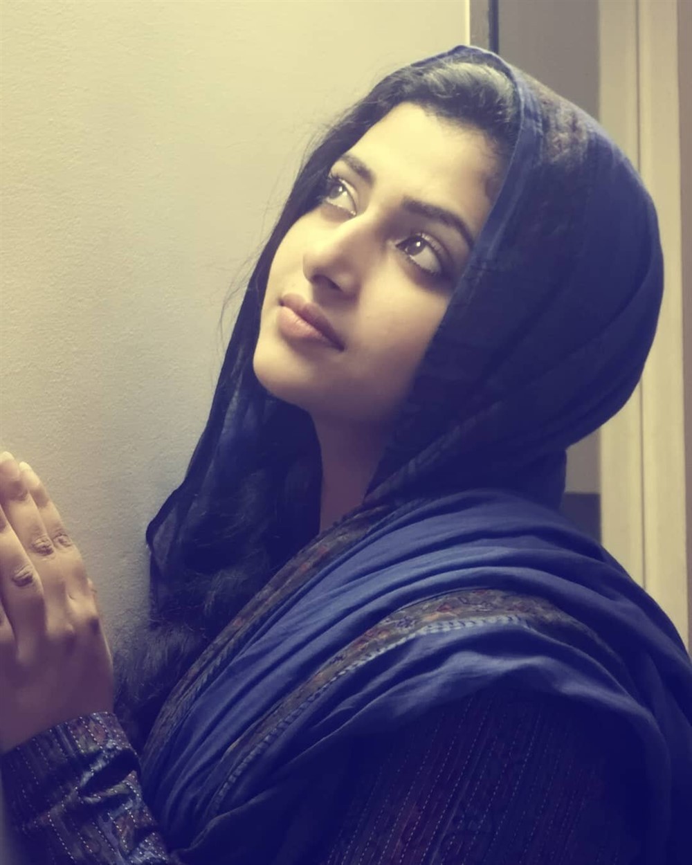 നദിയയുടെ കഥ; ഞാൻ പറഞ്ഞതും അവൾ പറഞ്ഞതും