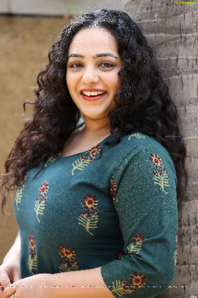খোলা চুল