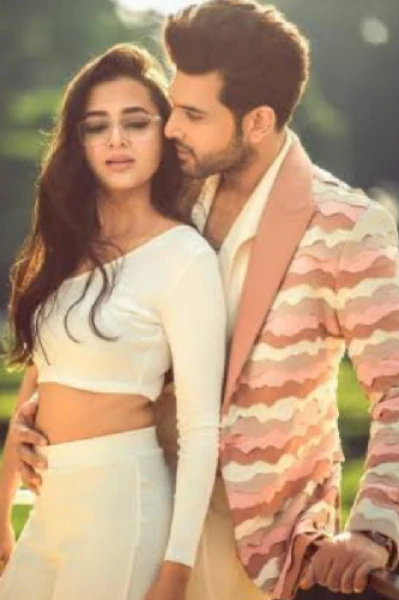 रिबर्थ अ पियोर सोल

वो मिले थे मिलकर बिछड़ने के लिए पर दोबारा मिलने के लिए दोनों के प्यार कों कड़े इम्तिहान से गुज़रना पढ़ा  यहां तक की मरना भी पड़ा.फिर भी