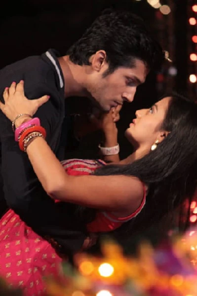 দূরদৃষ্টি - যেখানে চোখ থাকাই সব নয়!