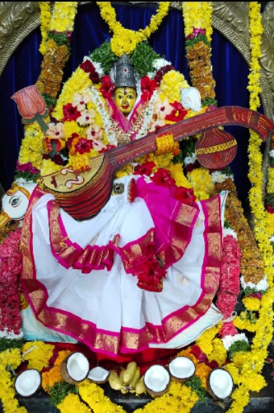 శ్రీ దుర్గా భవాని జ్యోతిష్యాలయం గురువుగారికి ఒకసారి సంప్రదించండి మీకు ఎటువంటి సమస్య ఉన్న 9 రోజుల్లో పరిష్కారం చూపబడును గురూజీ నరసింహారాజు 9381671218