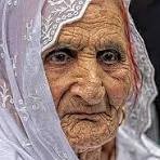ਬੇਬੇ ਨੂੰ ਫਿਲਮ ਵਿਖਾਈ