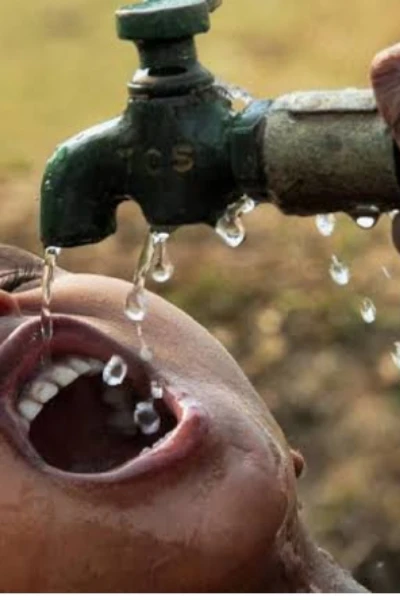 H2O(நீரின்றி அமையாது உலகு)