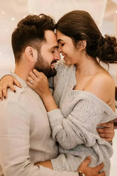 Romantic shyri❤❤