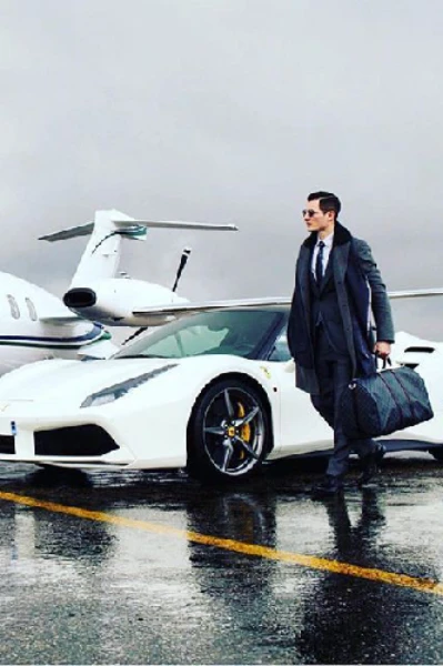 ✨CEO's Unexpected Love ✨
Part 1