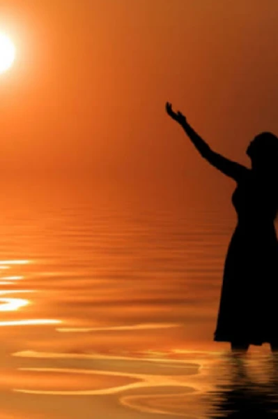 সেরা কলমকার অ্যাওয়ার্ডস - ১০
যুদ্ধ যখন ঘরেই