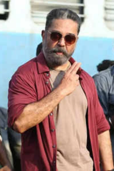 പ്ലേബോയ് മകൻ.