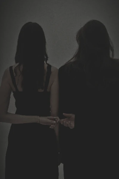 চেনা অচেনা 🍂