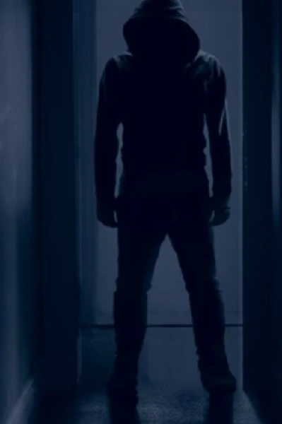 गुमनाम है कोई...