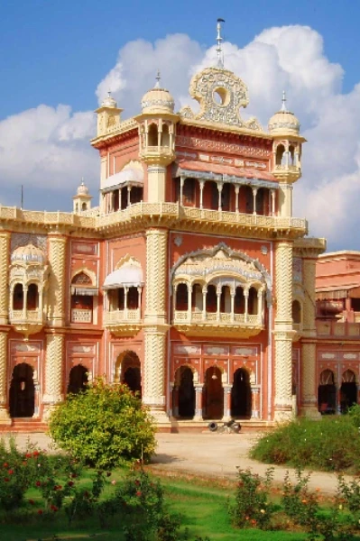 காஃபிக்குள் கொஞ்சம் ஹார்லிக்ஸ்.....!(நாவல்)