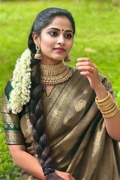 പെണ്ണ് 1