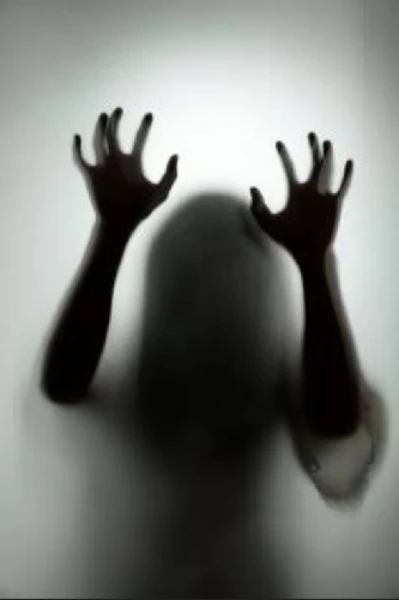 এলোকেশে বাইরে যেও না