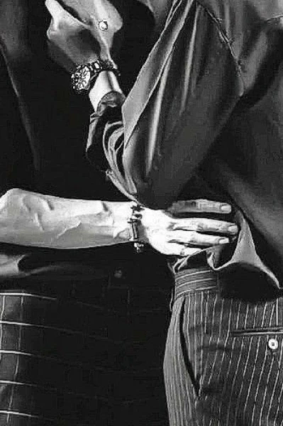 𝐁𝐎𝐘𝐅𝐑𝐈𝐄𝐍𝐃 ᡣ𐭩ྀིྀི