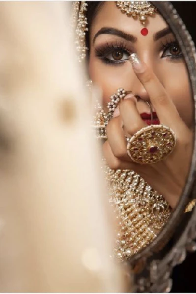 अद्रिता : एक निर्माण या विनाश