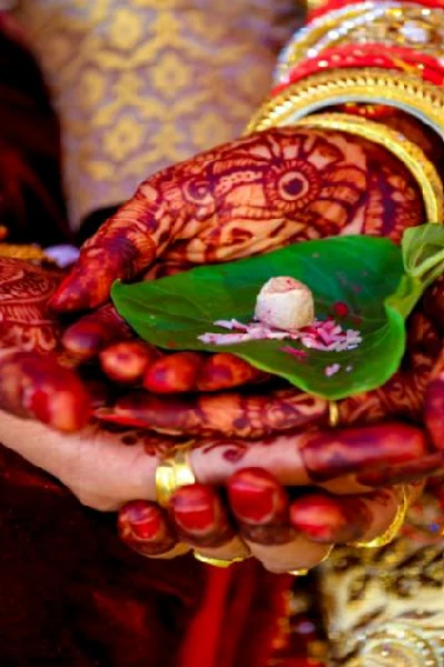 विवाह - एक बंधन भाग १