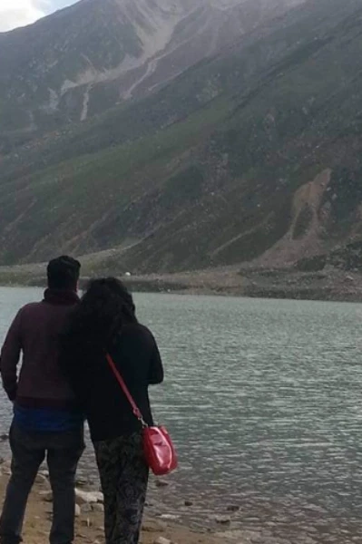 خاک سی محبت