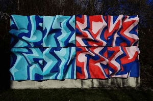 ■ নীল ব্যালকনি