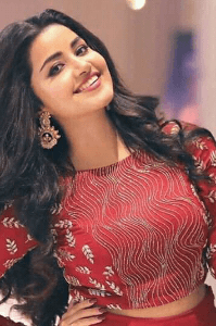 एडवेंचर लव  (कहानी) भाग -1