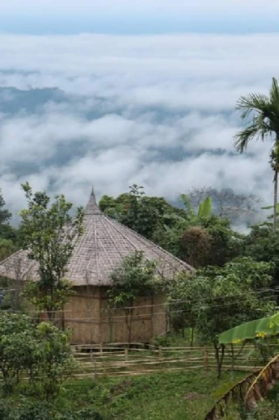 ১। মেঘের_উপর_বাড়ি