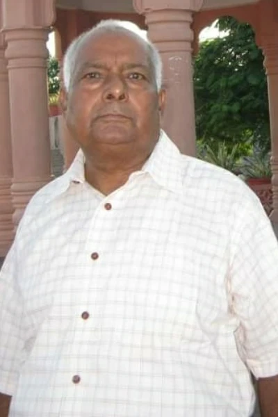 खम ठोक खेलता है जब नर