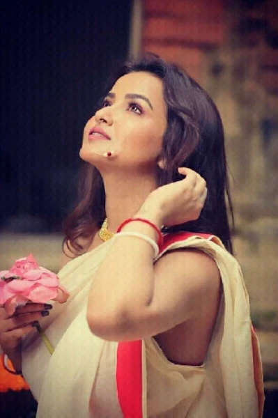 সুবর্নলতা উপন্যাস