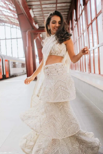 इश्क़ है  या ----   भाग 1