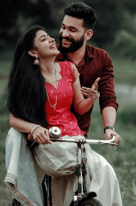 பள்ளி பருவ
காதல்