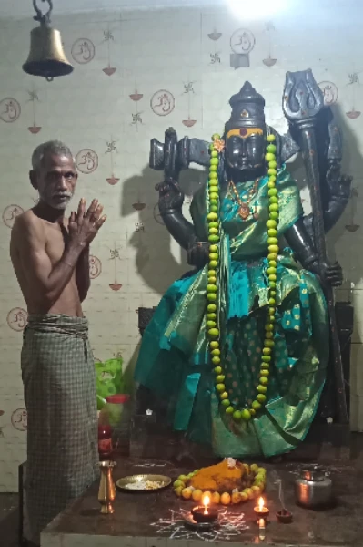 శ్రీ స్వయంభూ పైడితల్లి అమ్మవారు. దెవాలయం తొండ్రంగి చరిత్ర