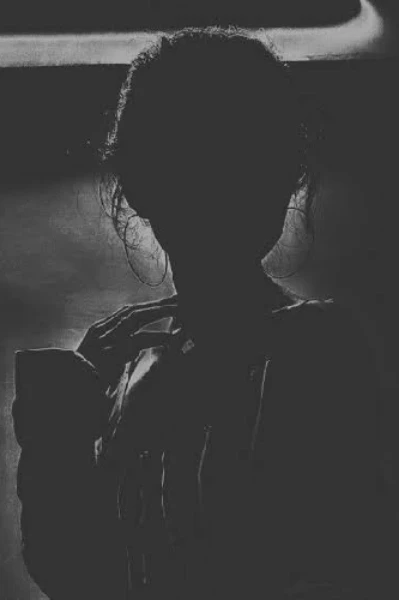 மாறும் மனிதர்கள்...