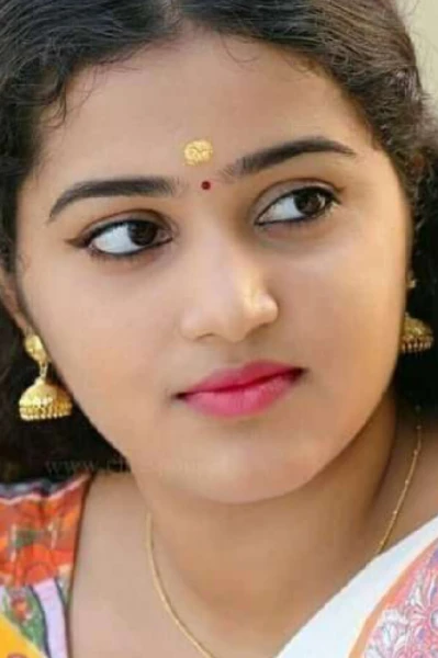 சங்கமம் என்ற தலைப்பில் மலரினும் மெல்லியவள்