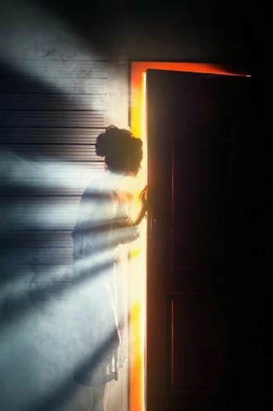 चौकटीच्या बाहेर