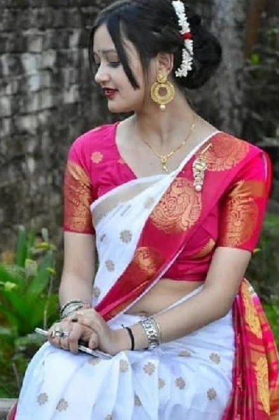 జలనిధి ( 1 వ భాగం ప్రారంభం)                                                                                ఎర్రం శెట్టి మధు.