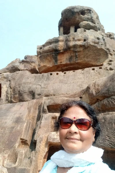 अप्रेल माह विषय ...