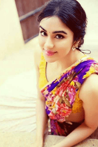അന്നയും അച്ചായനും