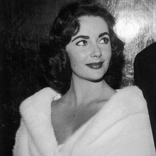 वो हमसफ़र था