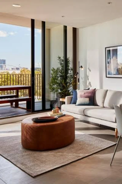 THE APARTMENT