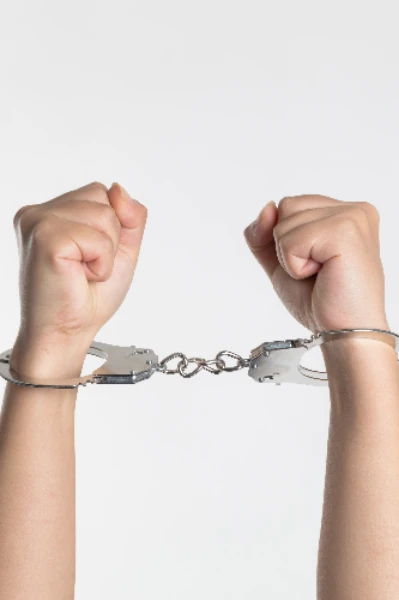 తప్పించుకున్నాం