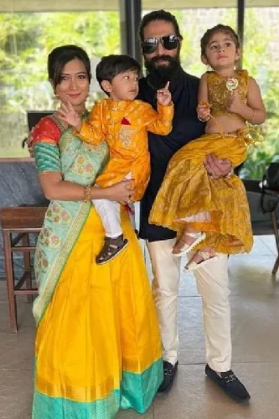 ಬೆಸೆಯುವುದೆ ಒಲವಿನ ಬಂಧನ...💞 ... ೦೧