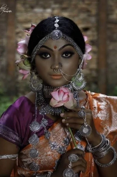 কালো মেয়ের জীবন অভিযান