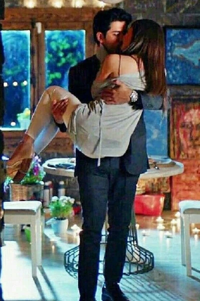 ভালোবাসি পিচ্চি বউ
(প্রাপ্ত বয়স্কদের জন্য)