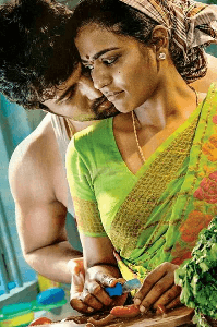 പേരക്ക

നഗ്നമായ ശരീരത്തിലേക്ക് ബെഡ്ഷീറ്റ് ചുറ്റി അയാൾ അവളെ ഒന്നുകൂടി ചേർത്തുപിടിച്ചു..
അലീനയുടെ ചുണ്ടിലെ മറുകില്‍ ചുംബിച്ചുകൊണ്ട് അയാള്‍ പ